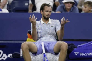 US Open Day 1: Medvedev Crashes Out Amid Controversy; Djokovic & Sabalenka Advance