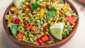 Headline:
Sprouts: Unlock the Nutritional Powerhouse – Benefits, Risks, and 4 Essential Safe Consumption Tips