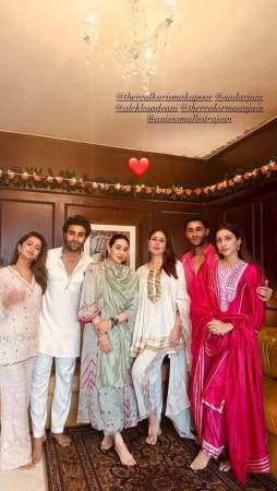 Kapoor Family Celebrates Ganesh Visarjan: Ranbir, Neetu Perform Aarti; Kareena, Karisma Join Festive Gathering