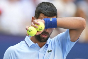 US Open Day 4: Sabalenka, Alcaraz Cruise, Djokovic Survives Scare; Townsend-Ostapenko Feud Erupts, Medvedev Fined, and Raducanu Backs Alcaraz's Haircut