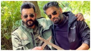 Suniel Shetty Reveals Sanjay Dutt's Impulsive Antics and Forgotten Political Rivalry on Kapil Sharma Show