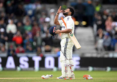 Rishabh Pant poised to break six-hitting record.