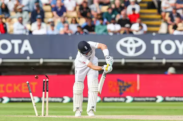 Akash Deep bowls Root with a stunning delivery.
