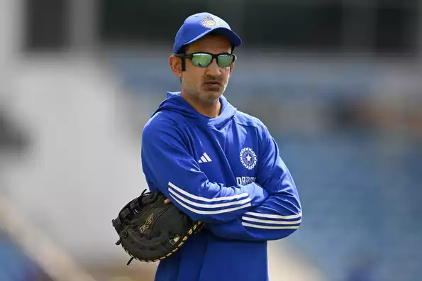 Gambhir in animated discussion during India's practice at The Oval.